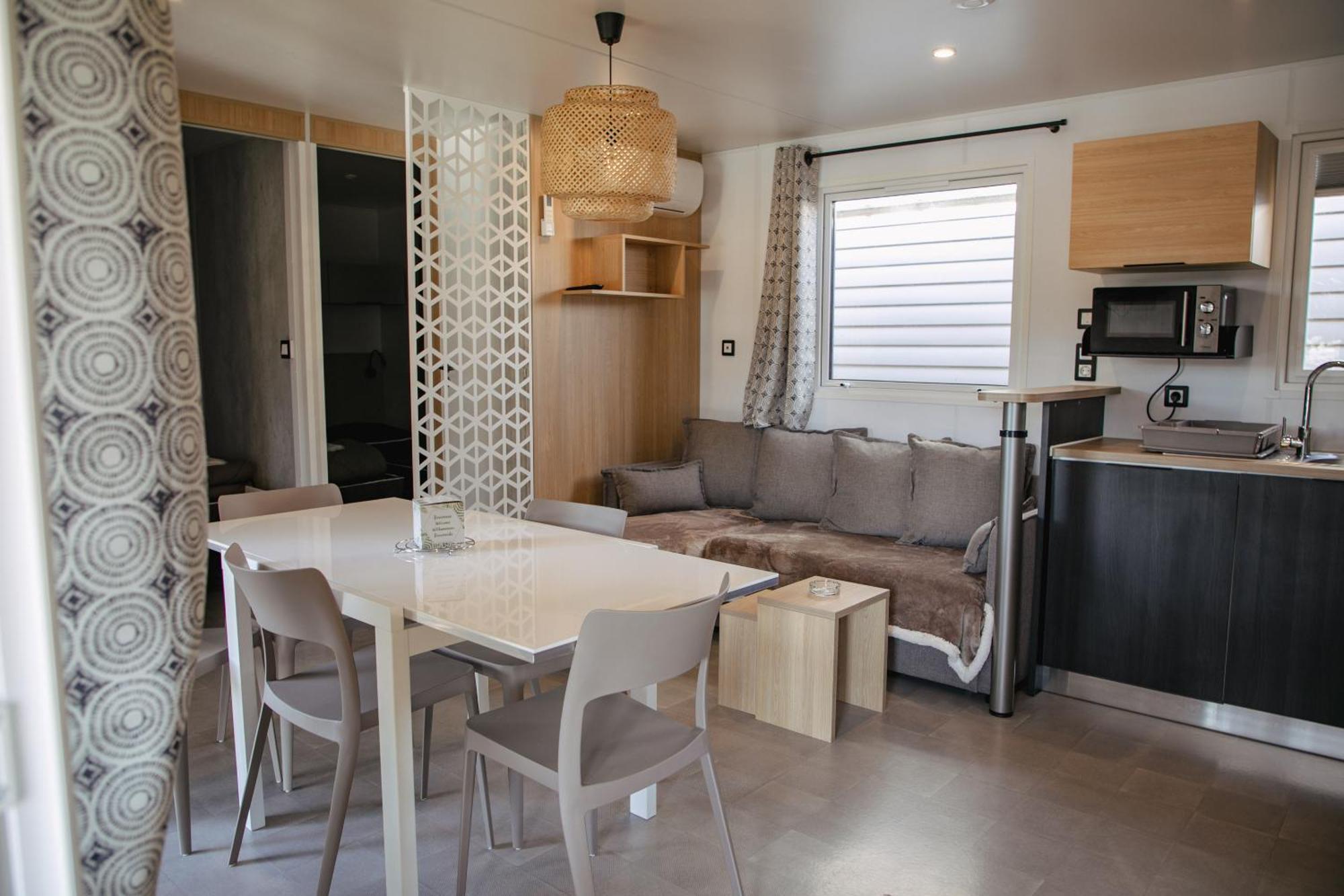 Three-bedroom Mobile Home - Premium Panorama View